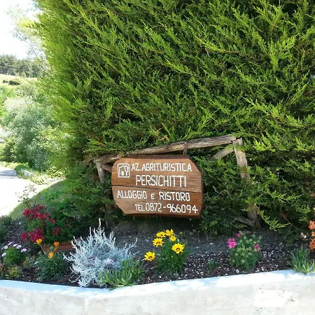 Persichitti Alloggio per agriturismo *